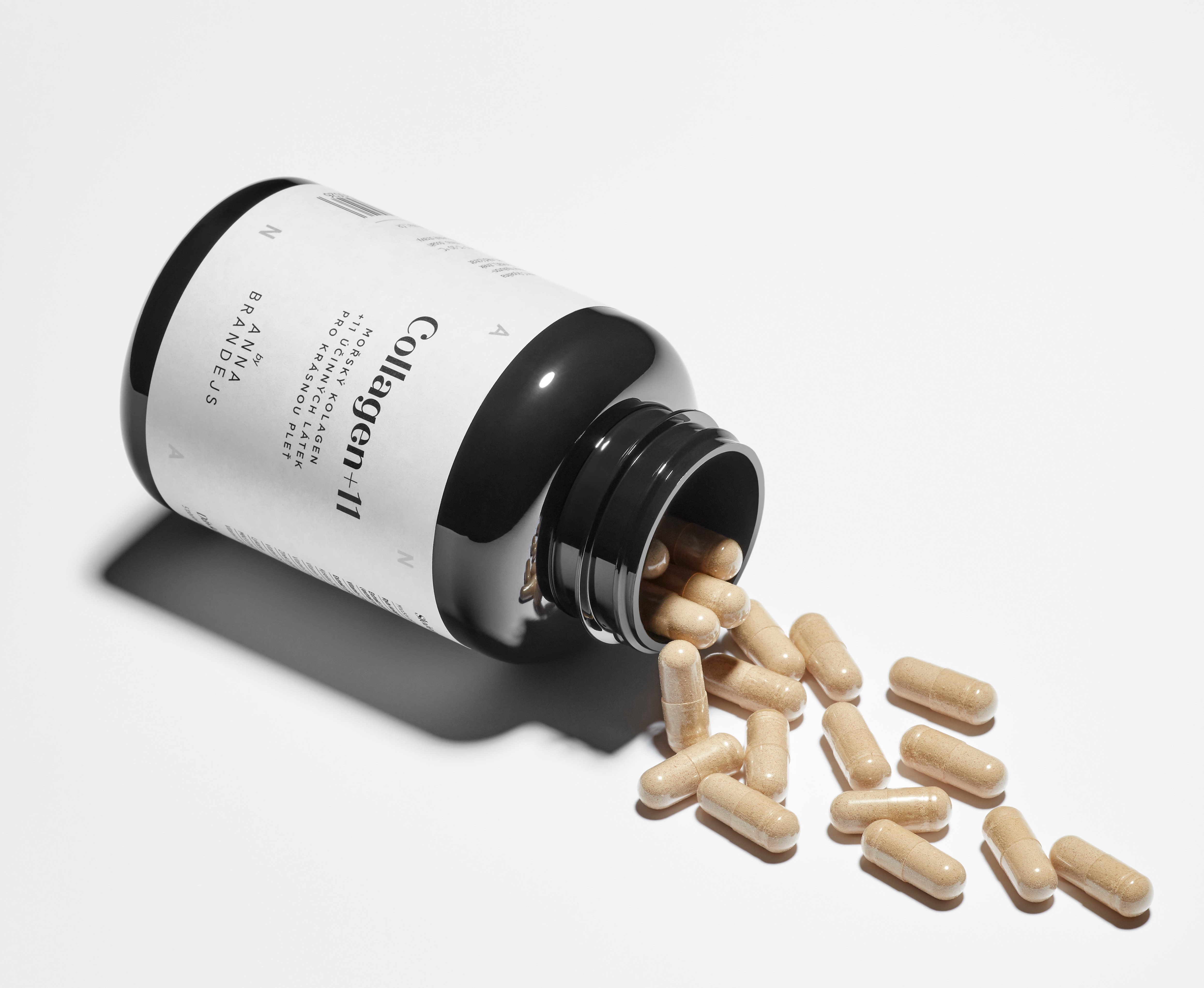 COLLAGEN + 11 by Anna Brandejs – co vás zajímá nejčastěji